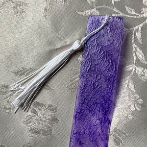 Kézzel festett akril könyvjelző  - könyv & zene - könyvjelző - Meska.hu