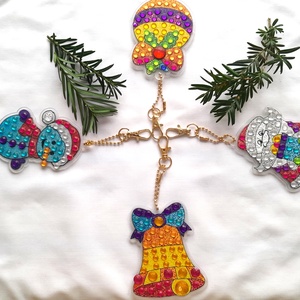 Csilli-villi karácsonyfa díszek 3., Karácsony, Karácsonyi lakásdekoráció, Karácsonyfadíszek, Gyöngyfűzés, gyöngyhímzés, Mindenmás, MESKA