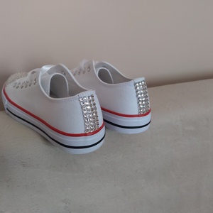 Kristályköves esküvői, menyasszonyi, menyecske, alkalmi tornacipő - esküvő - cipő és cipőklipsz - Meska.hu