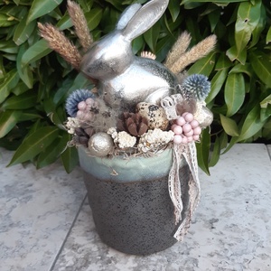 Fémes nyuszi mázas kaspóban, Ünnepi díszek, dekorációk, Húsvéti díszek és dekorációk, Húsvéti ablakdíszek, , MESKA