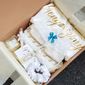 Bride to be box, Ajándékcsomag menyasszonynak - esküvő - esküvői szett - Meska.hu