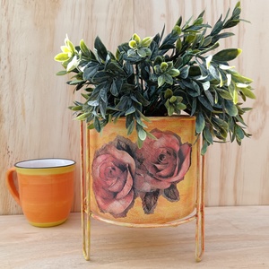 Fém rózs�s vintage kaspó tartóval , Otthon & Életmód, Virágdekoráció, Virágtartó, Kaspó, Decoupage, transzfer és szalvétatechnika, Festett tárgyak, MESKA