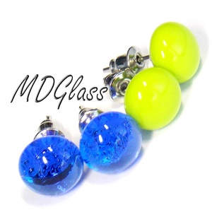 Felhő-kék almazöld pötty fülbevaló, 2 pár, üvegékszer - ékszer - fülbevaló - pötty fülbevaló - Meska.hu