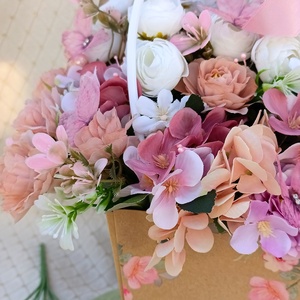 Virágtáska anyák napjára  - otthon & életmód - virágdekoráció - virágok - virágbox - Meska.hu