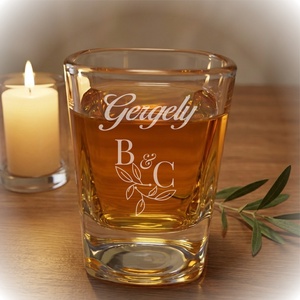Pálinkás pohár gravírozással - esküvői köszönőajándék - Meska.hu