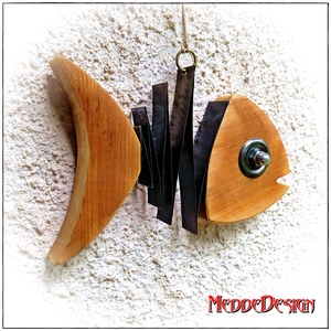 The Fish. Steampunk installáció, kinetikus térbeli függődekor , Otthon & Lakás, Dekoráció, Fali és függő dekoráció, Függődísz, Famegmunkálás, Fémmegmunkálás, Meska