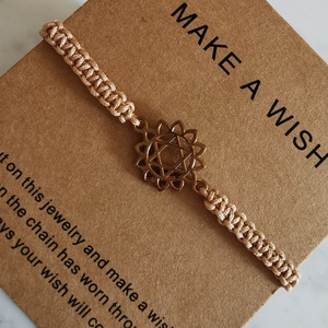 Makramé karkötő  - ékszer - karkötő - fonott karkötő - Meska.hu