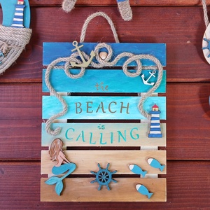 Különleges nyári kopogtató, tábla the beach is calling felirattal - otthon & életmód - dekoráció - ajtó- és ablak dekoráció - ajtódísz & kopogtató - Meska.hu