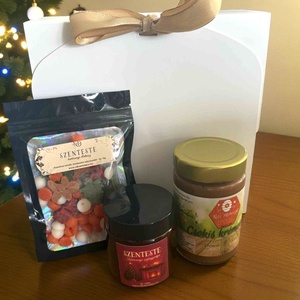 Karácsonyi ajándékcsomag nőknek - Meska.hu