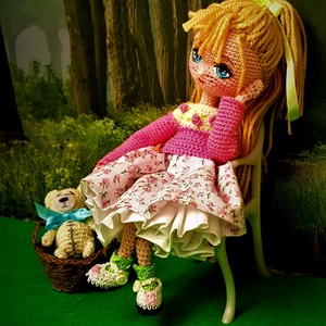 Zsuzsu baba rózsaszín pulcsiban - játék & sport - baba & babaház - öltöztethető baba - Meska.hu