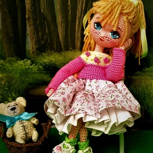 Zsuzsu baba rózsaszín pulcsiban - Meska.hu