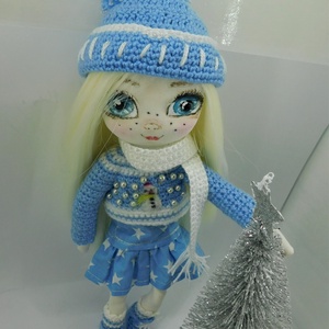 Zsuzsu baba kékben - játék & sport - baba & babaház - baba - Meska.hu