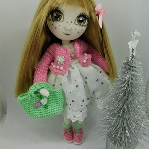 Zsuzsu baba ,kis táskával - Meska.hu