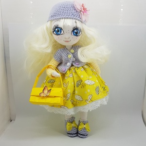 Zsuzsu baba sárgában - Meska.hu