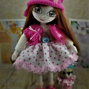 Zsuzsu baba rózsaszín pöttyös szoknyában - játék & sport - baba & babaház - baba - Meska.hu