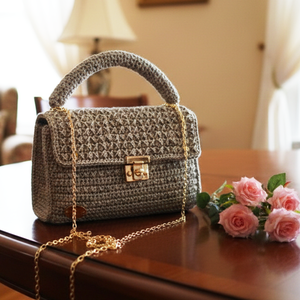 Homokszínű kézitáska - Meska.hu