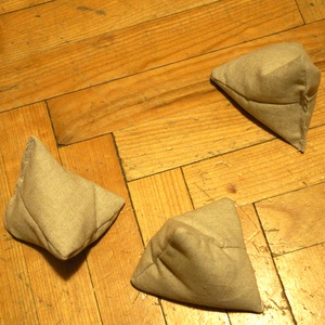 Kézi babzsák -  - Meska.hu