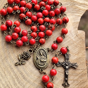 Rózsafüzér Szent Teréz medállal  - Meska.hu