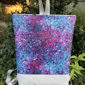 Egyedi lila-türkiz mintás műbőr hátitáska - táska & tok - hátizsák - hátizsák - Meska.hu