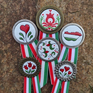 Kokárda - ékszer - kitűző és bross - Meska.hu