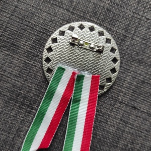 Kokárda - ékszer - kitűző és bross - Meska.hu