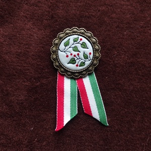 Kokárda, Ékszer, Kitűző és Bross, Fémmegmunkálás, Tűzzománc, MESKA