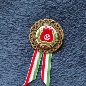 Kokárda, Ékszer, Kitűző és Bross, Fémmegmunkálás, Tűzzománc, MESKA