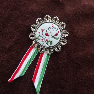 Kokárda, Ékszer, Kitűző és Bross, Fémmegmunkálás, Tűzzománc, MESKA