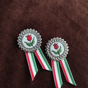 Együtt olcsóbb.Kokárda szett - ékszer - kitűző és bross - Meska.hu