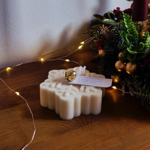 Szójaviasz hópehely gyertya - karácsony - adventi díszek - adventi gyertyadíszek és koszorúdíszek - Meska.hu
