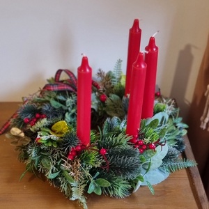 Piros-zöld adventi koszorú - karácsony - adventi díszek - adventi koszorú - Meska.hu