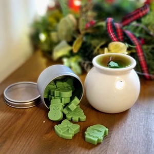 Karácsonyi illatviasz és párologtató szett - Meska.hu