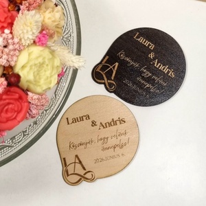 Fa hűtőmágnes esküvői köszönetajándék - Meska.hu