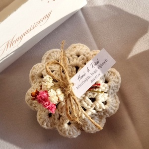 Horgolt illatpárna köszönetajándék, Esküvő, Emlék & Ajándék, Köszönőajándék, Horgolás, Virágkötés, MESKA