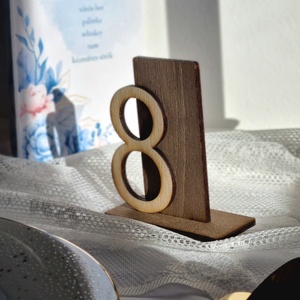 Minimalista talpas asztalszám, Esküvő, Dekoráció, Asztaldísz, Famegmunkálás, MESKA