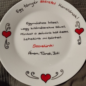 Kínálótl barátoknak  - Meska.hu