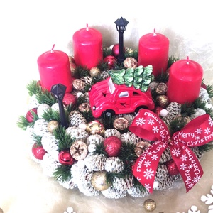 Piros-arany-zöld adventi asztaldísz ledes kisautóval - karácsony - adventi díszek - adventi asztaldísz - Meska.hu