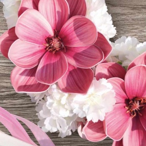 Mályva-fehér magnóliás tavaszi ajtódísz - otthon & életmód - dekoráció - ajtó- és ablak dekoráció - ajtódísz & kopogtató - Meska.hu