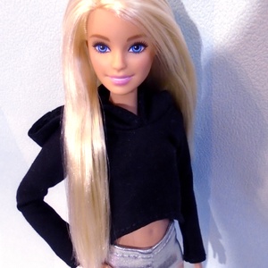 Barbie ruha, Fekete kapucnis pulóver - Meska.hu