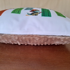 Szorzótáblás mintás plüss díszpárna dinós  - baba - mama - babaszoba dekoráció - gyerek díszpárna - Meska.hu