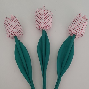 Textil tulipán fehér piros pettyes csokor 3szál  - otthon & életmód - dekoráció - asztal és polc dekoráció - asztaldísz - Meska.hu