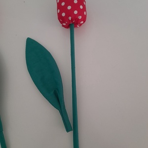 Textil tulipán piros fehér pettyes  - otthon & életmód - dekoráció - asztal és polc dekoráció - asztaldísz - Meska.hu