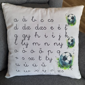 ABC mintás fejlesztő díszpárna focis - Meska.hu