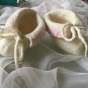 Nemez baba cipő - ruha & divat - babaruha & gyerekruha - Meska.hu