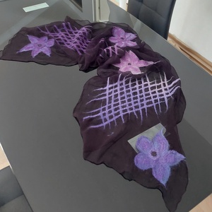 Sál nuno-nemez technikával(fekete) - művészet - textilkép - nemezelt - Meska.hu