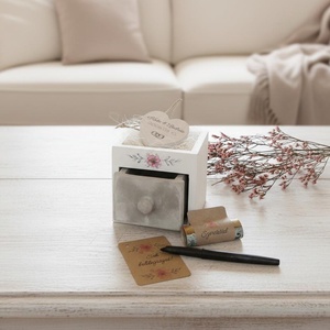 Fókós esküvői pénzátadó doboz szívvel - Meska.hu