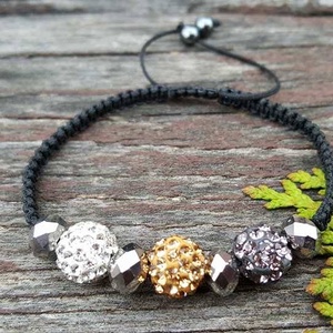 Shamballa karkötő - ékszer - karkötő - bogyós karkötő - Meska.hu