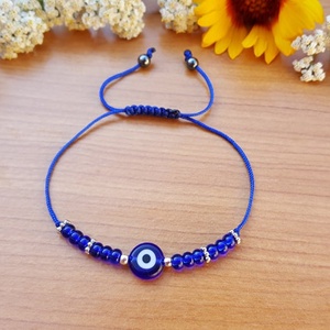 Vigyázó szem karkötő - ékszer - karkötő - fonott karkötő - Meska.hu