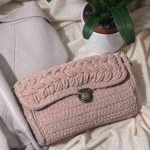 Nicoletta Horgolt Táska-kézzel készült női válltáska, láncos pánttal, Táska & Tok, Kézitáska & válltáska, Alkalmi táska, Horgolás, MESKA