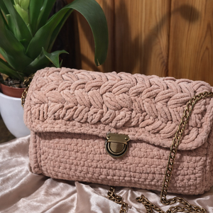 Nicoletta Horgolt Táska-kézzel készült női válltáska, láncos pánttal - táska & tok - kézitáska & válltáska - alkalmi táska - Meska.hu